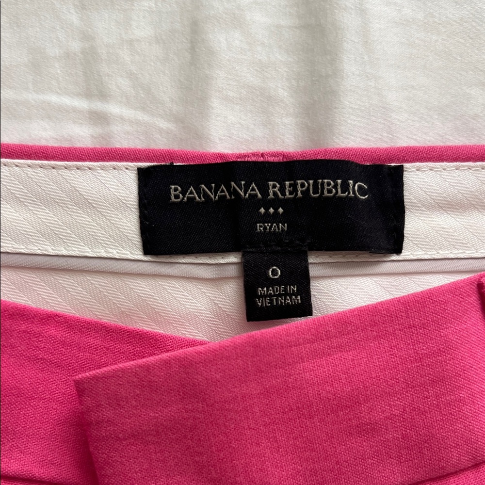 Banana Republic Pink Trousers - Picture 2 of 4